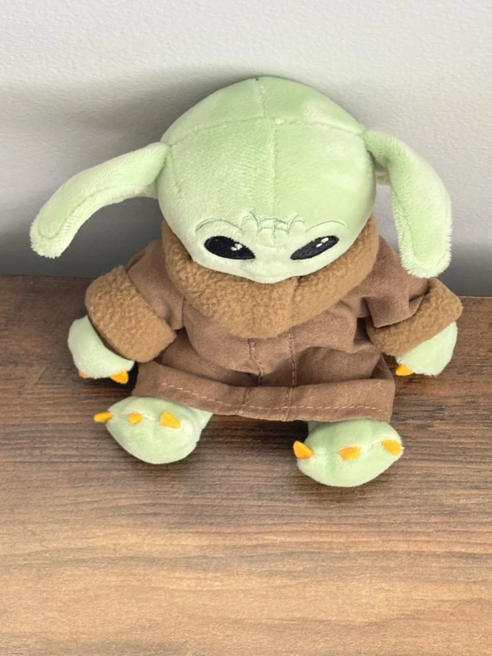Disney Parks Star Wars Grogu Baby Yoda Magnetic Shoulder Plush Pal Sounds WORKS